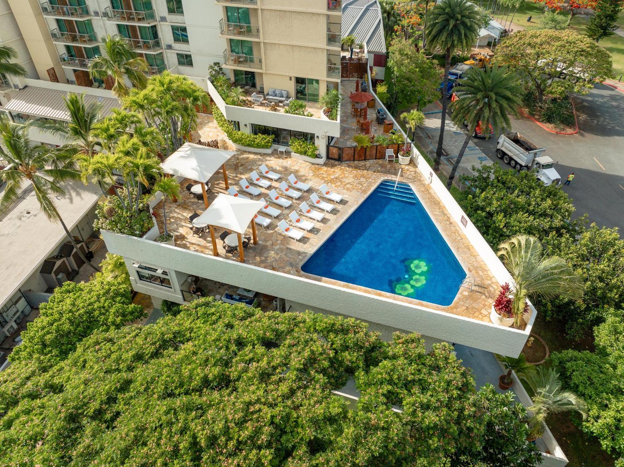 Luana Waikiki Hotel & Suites Honolulu Exterior photo