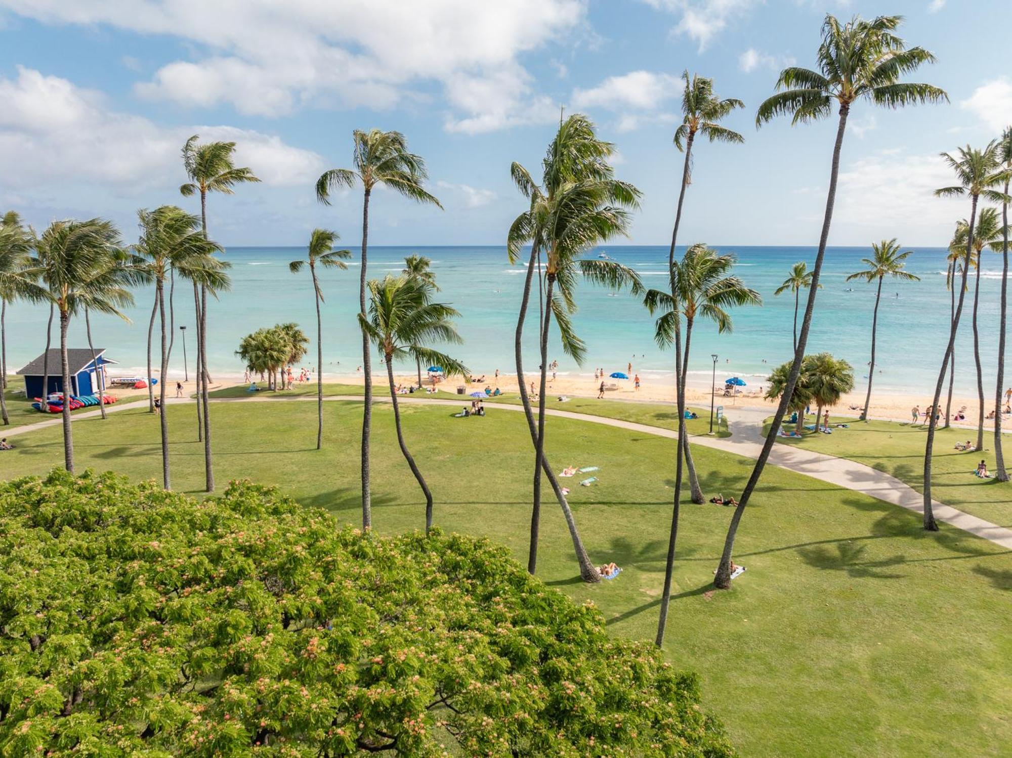 Luana Waikiki Hotel & Suites Honolulu Exterior photo